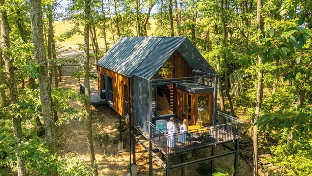 Unclassified image, 1 of 15, button - Private wellness among the trees – jacuzzi, sauna & total peace (Kismaros)