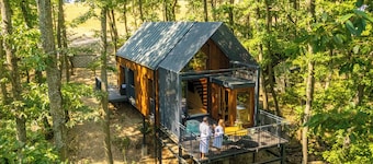 Private wellness among the trees – jacuzzi, sauna & total peace