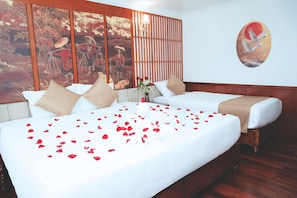 Ảnh chưa phân loại, 4 trong số 13 ảnh, nút