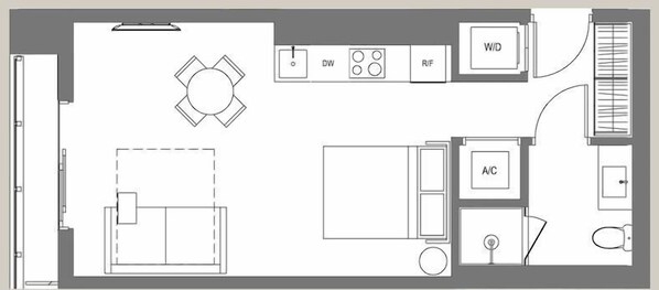 Un plan d’une chambre d’hôtel comprenant un lit, un bureau, une chaise et une petite salle de bain.
