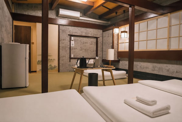 Unclassified image, 1 of 7, button - Kurumi Hotel Tennoji (Tennoji Ward,)