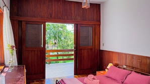 Deluxe Double Room, Garden View - Casa Smile (Teresópolis)
