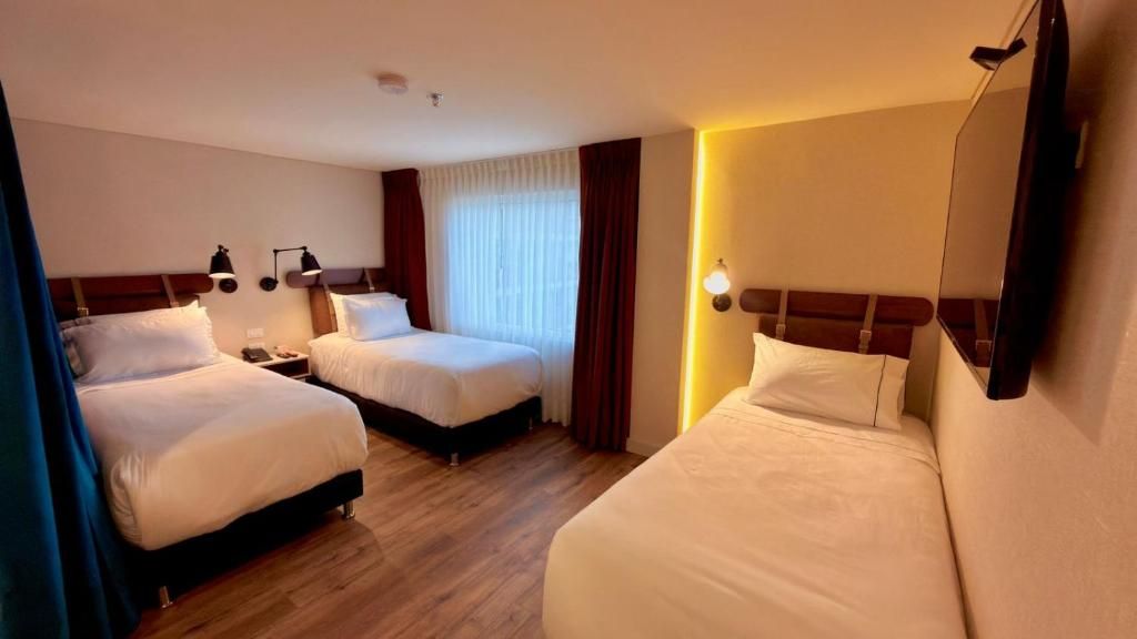 Kamar Triple Standar, pemandangan kota