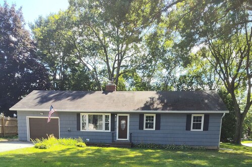 3-bedroom house on corner lot with fireplace and garage