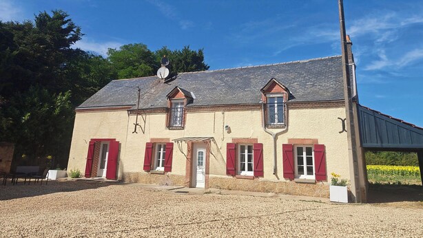 Unclassified image, 1 of 24, button - Vrbo Property (Graçay)