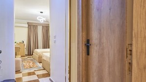 Unclassified image, 5 of 12, button - La Venue Pyramids View Hotel (giza)