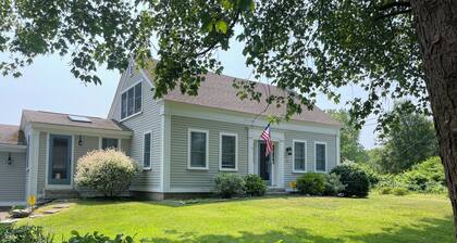 Historic home on Bailey Island with ocean views. Steps from the Giant's Stairs.