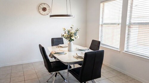 Modern 3BR Retreat • King Suite • Dedicated Workspace • Quiet McKinney Stay