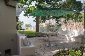 Unclassified image, 2 of 10, button - Vrbo Property (Campania)
