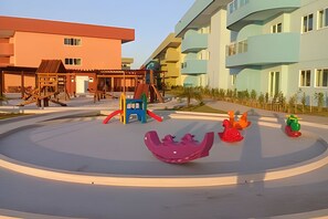 Kawasan kanak-kanak