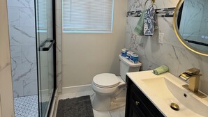 Dusche, Toilettenpapier