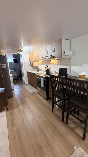 Unclassified image, 2 of 14, button - Cozy lower level with AC in Lincoln totally private kitchen and bath (Lincoln)