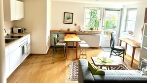Unclassified image, 2 of 7, button - Vrbo Property (Göfis)