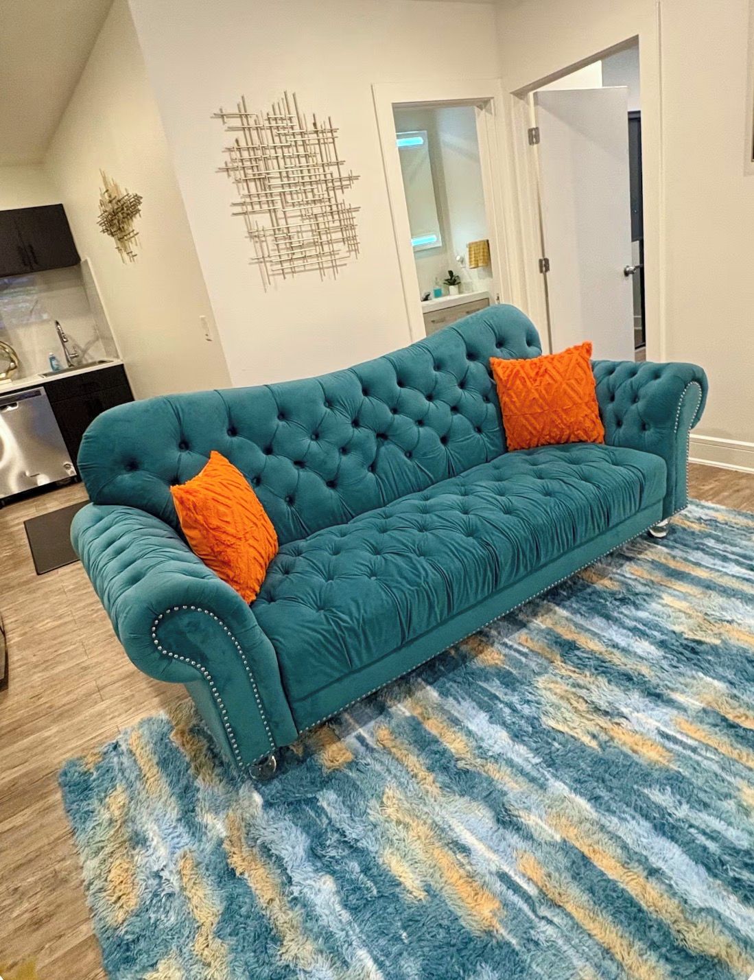 Welcome To Your Cozy Escape!