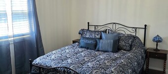 Star City Speakeasy- 2bdrm apt located above a brewery in downtown Miamisburg