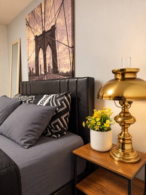 Unclassified image, 5 of 37, button - Room-private Guest Suite in Fish Creek P (Calgary)