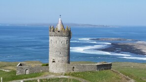 Unclassified image, 5 of 25, button - Luxury Villa in Doolin Village | Hot Tub | At Start of the Cliffs of Moher Trail (Doolin)