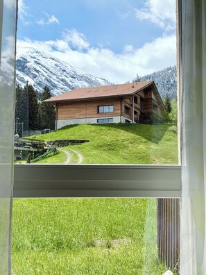 Interior - Bijou makes your vacation magical. (Diemtigen)