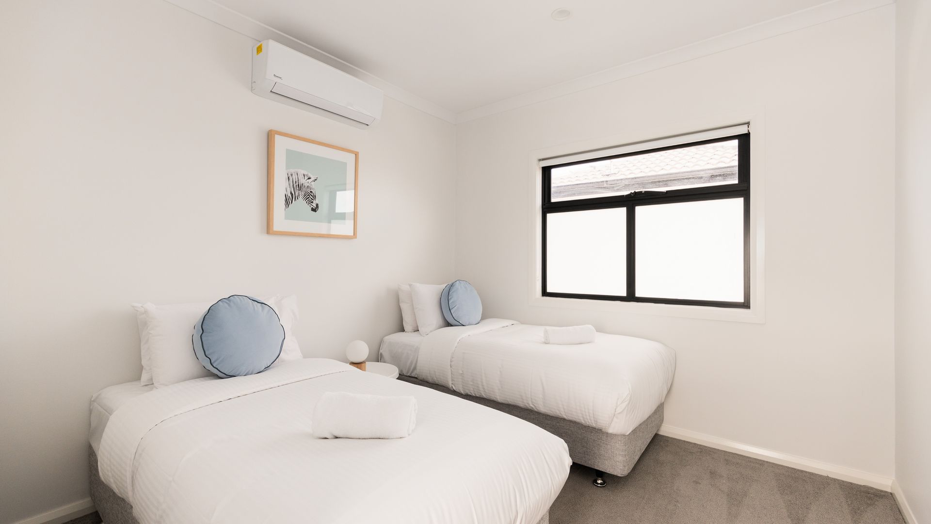 Twin bedroom