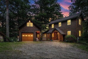 Unclassified image, 4 of 20, button - Private Lake Beach & Dock | 20 Min to Ragged Mtn and Mt. Sunapee | Sleeps 6 (Sutton)