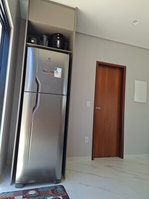 Interior - Mangrove Refuge: A new, high-end home in the Brazilian Caribbean. (Barra Grande)