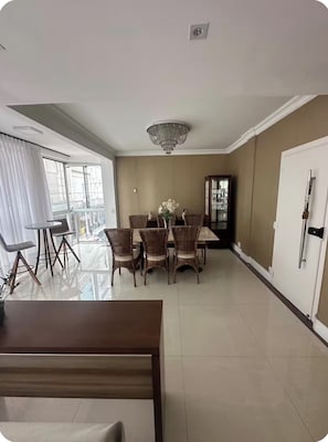 Ảnh chưa phân loại, 3 trong số 42 ảnh, nút