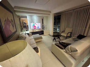 Ảnh chưa phân loại, 5 trong số 42 ảnh, nút