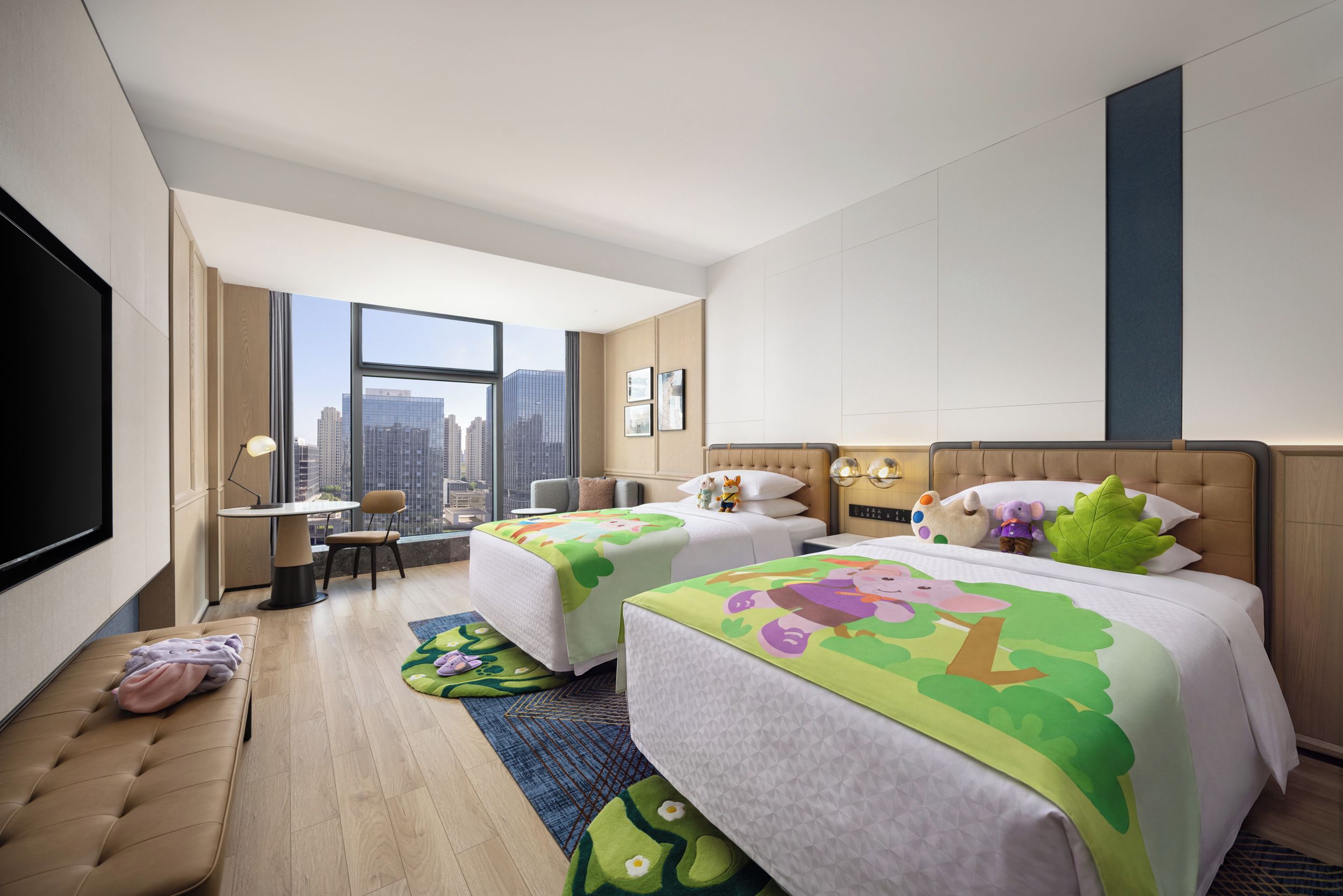 Family Room, 2 Double Beds | WiFi (free)