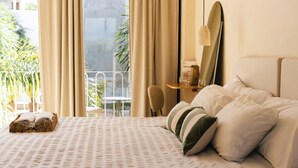Ảnh chưa phân loại, 2 trong số 21 ảnh, nút