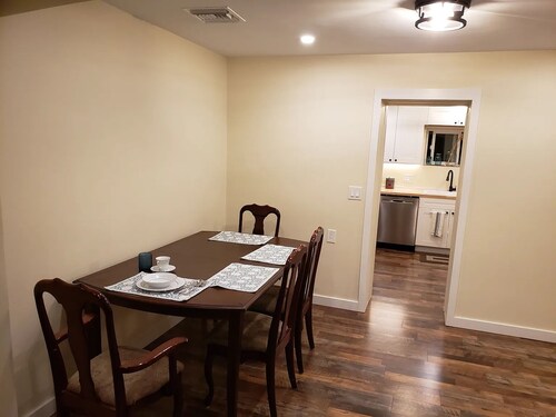 Restored 1930s Dehesa Valley Farmhouse, close to Sycuan Casino and more!