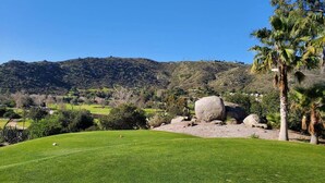Unclassified image, 5 of 25, button - Remodeled 1930s Dehesa Valley Farmhouse, close to Sycuan Casino and more! (El Cajon)