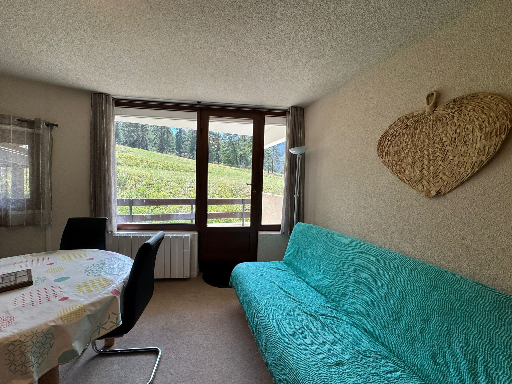 منطقة المعيش ة