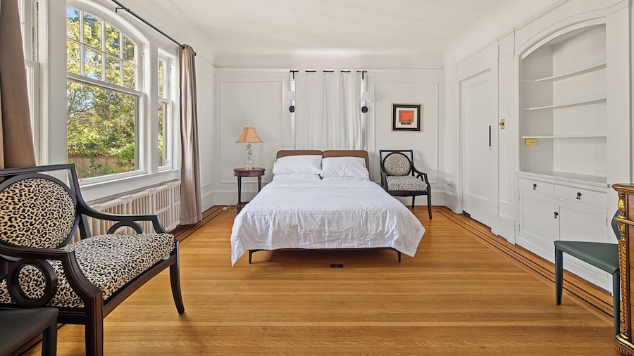 Shaughnessy Classic Private Room