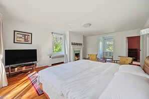 Unclassified image, 5 of 48, button - Shaughnessy Classic Private Room (Vancouver)