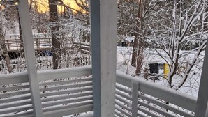 Unclassified image, 5 of 27, button - Three bedroom Traditional Lapland House at Wild Forest backyard in Kemi (Kemi)