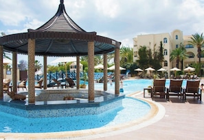 Poolside bar - Hotel Paradis Hammamet (Hammamet)
