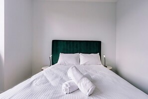 Room - Skyline Serenity 2 Bedroom Escape (Fortitude Valley)