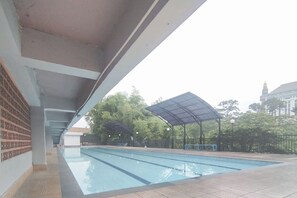 Pool - Relaxed Living Studio At Apartment Soekarno Hatta (Suhat) Malang (Malang)