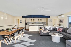 Dining - Butter Factory 12 - Stylish Coastal Getaway (Apollo Bay)