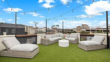 Private Rooftop Deck