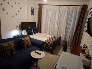 Room - Luxury Mordern Studio near  Nairobi CBD, Westlands & Parklands. (Nairobi)