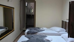 Ảnh chưa phân loại, 2 trong số 9 ảnh, nút