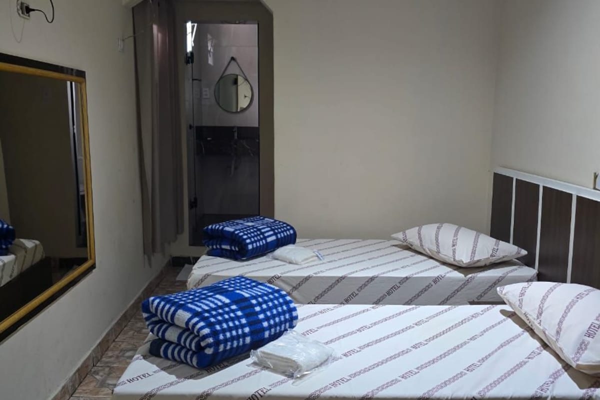 Economy Twin kamer | Een strijkplank/strijkijzer, beddengoed