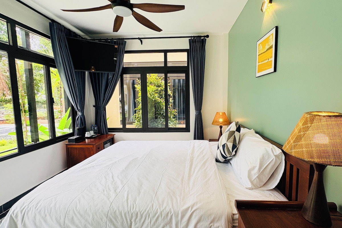 Deluxe Double Room, Patio, Garden View | Desk, WiFi (free)