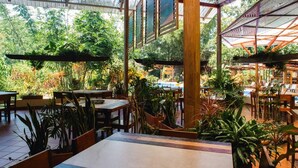 Outdoor dining - Itamandi Eco Lodge  (Tena)