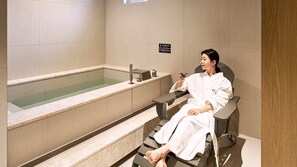 Bañera de hidromasaje privada