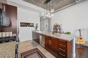 Billede uden beskrivelse, 4 af 7, knap