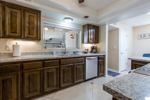 Interior - Dorado Escape | Golf Course Front | Community Pool | Tucson (Tucson)