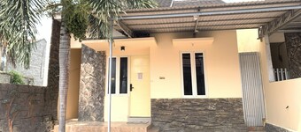Radyan House - Room for Rent