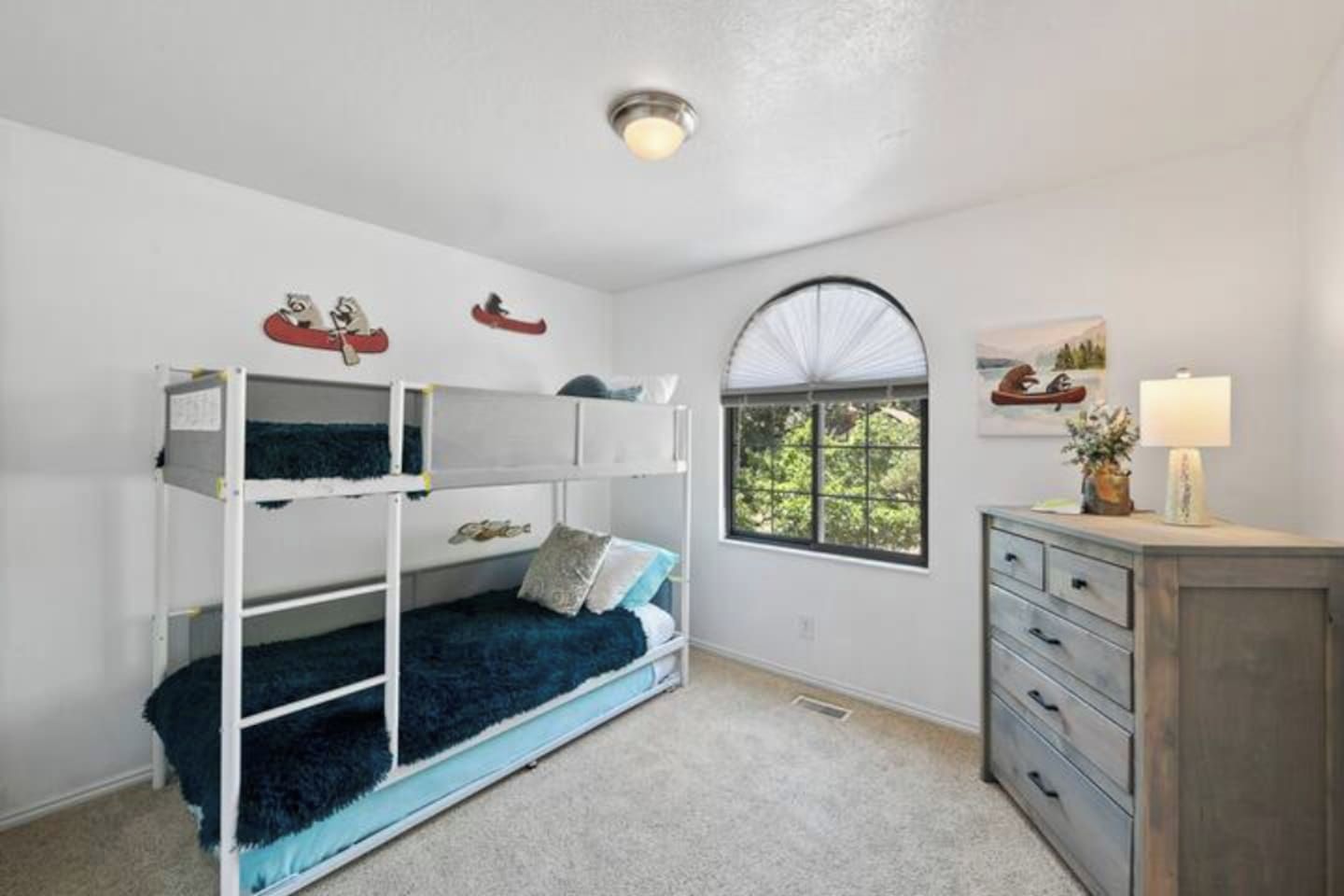 Desk, iron/ironing board, travel crib, WiFi